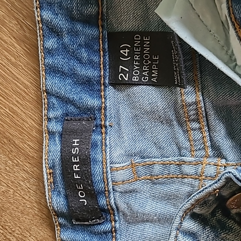Jeans - Picture 3 of 4